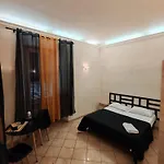 Piazza Ragusa לינה וארוחת בוקר רומא