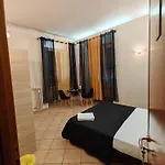 Piazza Ragusa 3* רומא