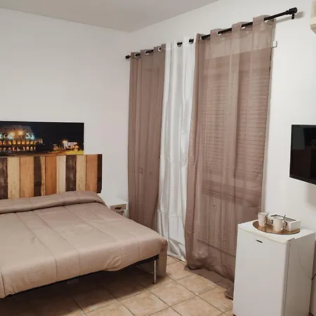 Piazza Ragusa 3* روما