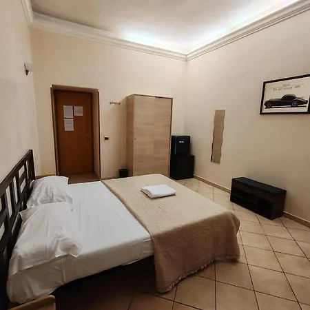 Piazza Ragusa 3* ローマ