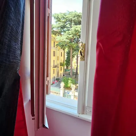 Piazza Ragusa ベッド・アンド・ブレックファスト ローマ