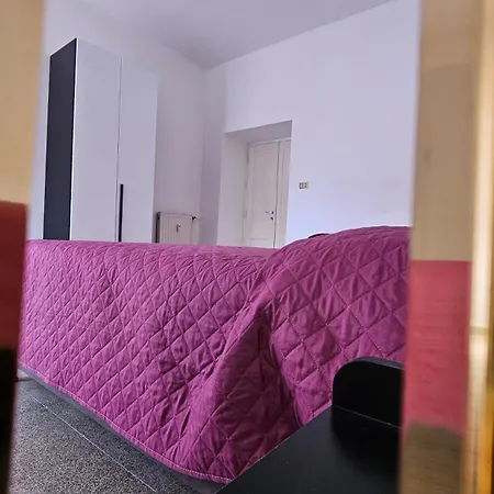 Piazza Ragusa ローマ