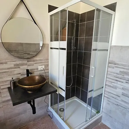 Piazza Ragusa ローマ