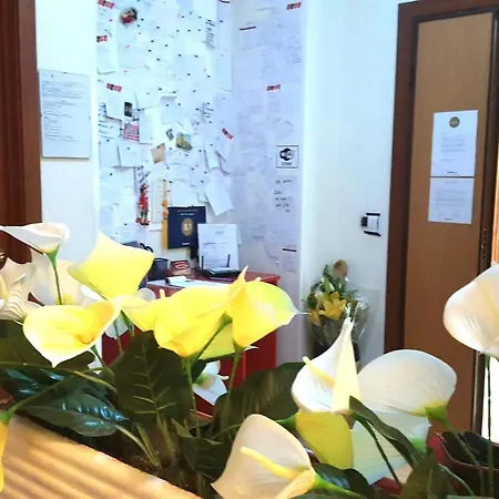 Piazza Ragusa ローマ