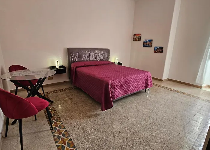 Piazza Ragusa 3* Rome